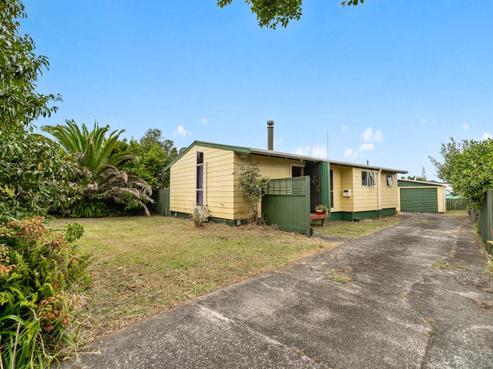 42 Paramount Parade, Tikipunga