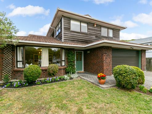 15 Swansea Street, Khandallah