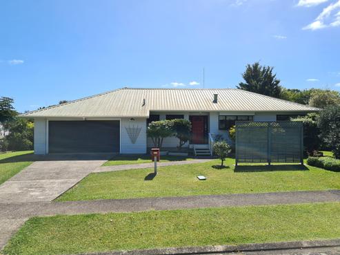 195 Lillis Lane, Coromandel