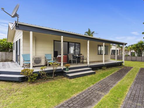 104B Linton Crescent, Whangamata