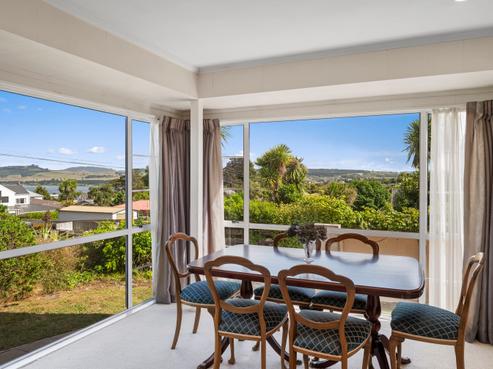 2/76 Rokino Road, Hilltop
