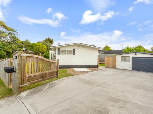 50 Divich Avenue, Te Atatu South