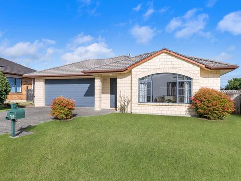 5 Ashkirk Place, Wattle Downs