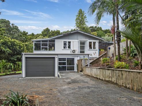 5 Memorial Drive, Parahaki