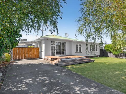 3 Lincoln Road, Carterton