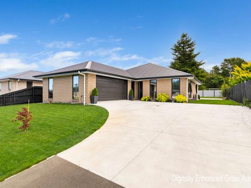 37 Geoff Geering Drive, Elgin