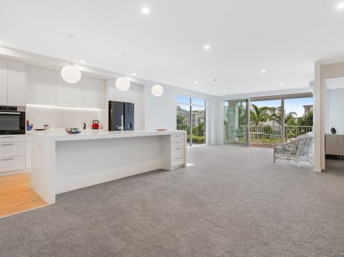 105 Hibiscus Drive, Orewa