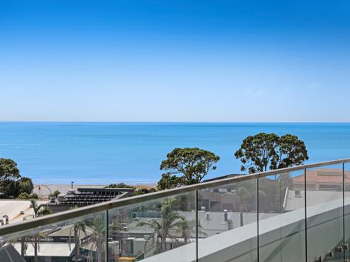 602/11 Tamariki Avenue, Orewa