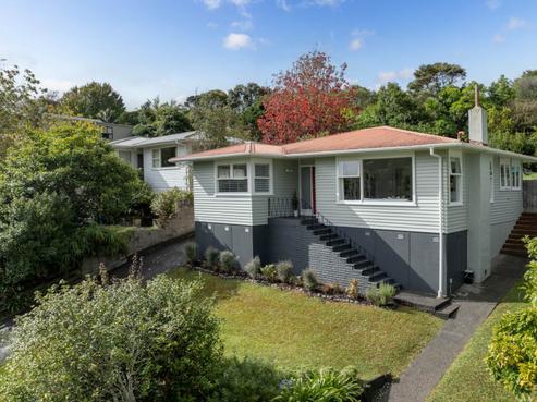 10 Ragley Street, Titirangi