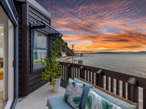 445 Marine Drive, Mahina Bay