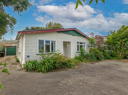 38 Matipo Street, Takaro