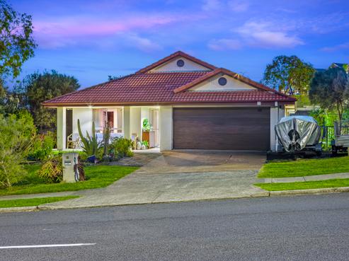 86 Pinecrest Drive, Gulf Harbour