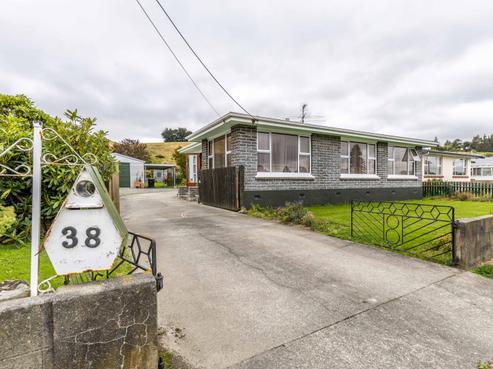 38 Kana Street, Mataura