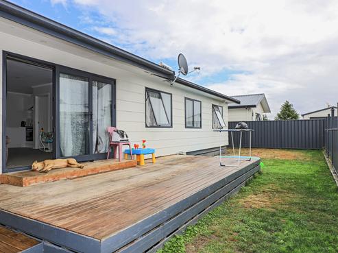 5 Arklow Place, Flaxmere