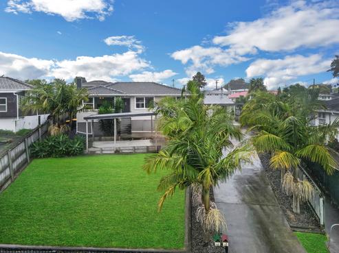 13A Barnfield Place, Glendene