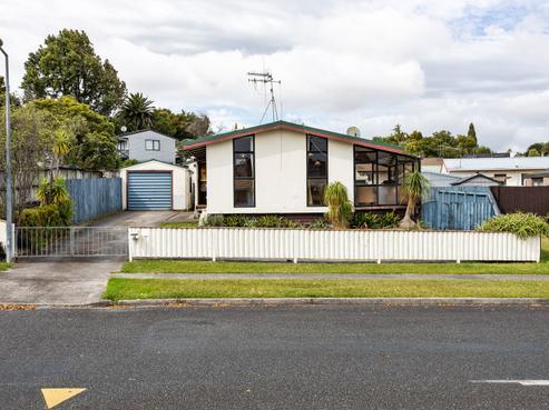 14 Tupelo Street, Pukete