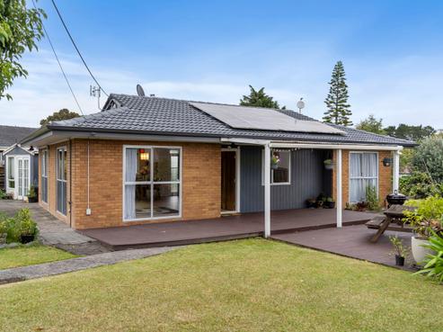 140 Colwill Road, Massey