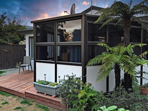2/20 Bledisloe Avenue, Stoke