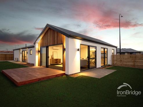 40 Chambers Avenue, Ravenswood