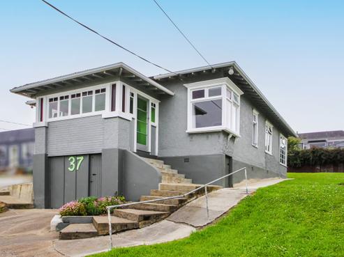 37 Tyne Street, Oamaru