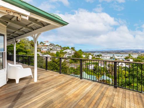 23 Denholm Road, Napier Hill