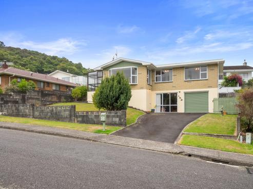 20 Sunnyview Drive, Brown Owl