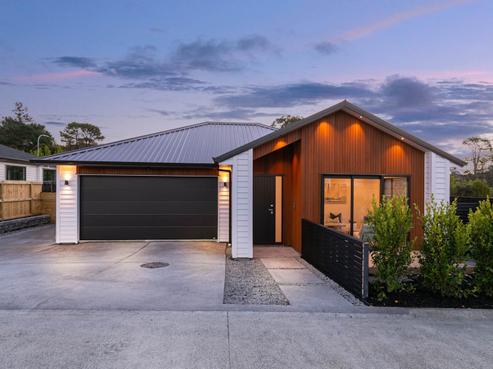 5 Reid Court, Wainui