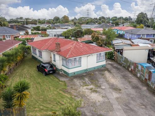 74 Ashton Avenue, Otara