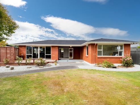 32 Severn Street, Mosgiel