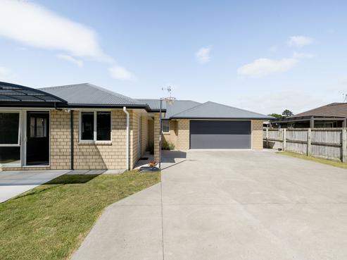 2/180 Burns Street, Leamington