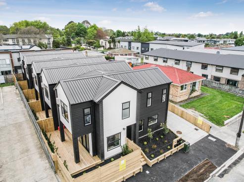 2/22 Hogan Street, Hamilton East