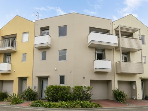 88/305 Evans Bay Parade, Hataitai