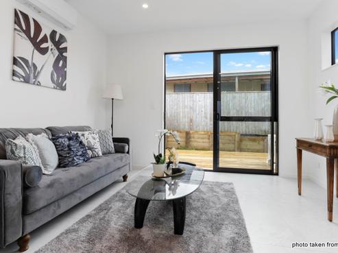 13B Everitt Road, Otara
