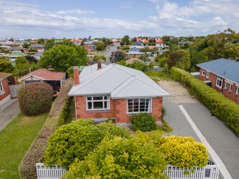20 Andrew Street, Marchwiel