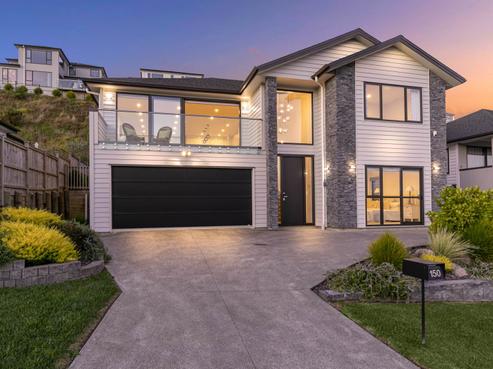 150 Arran Point Parade, Orewa