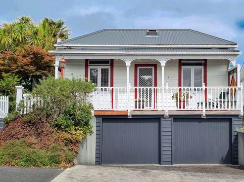 9 Hastings Parade, Devonport