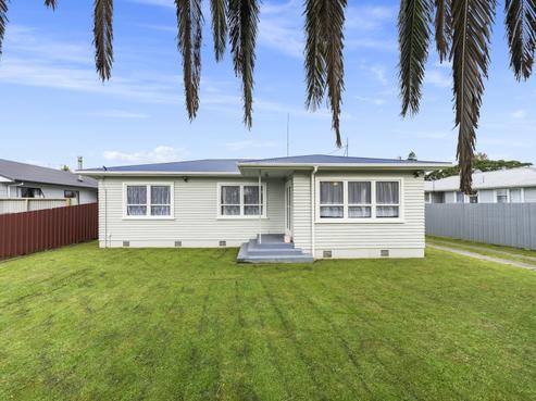 76 College Road, Edgecumbe