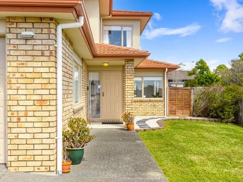 54 Black Teal Close, Unsworth Heights