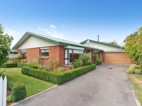 35 Reading Street, Greytown