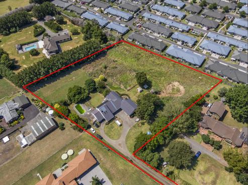 85 Pararekau Road, Karaka