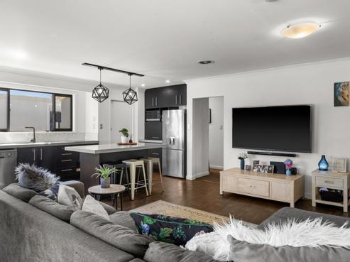 402 Main North Road, Bay View