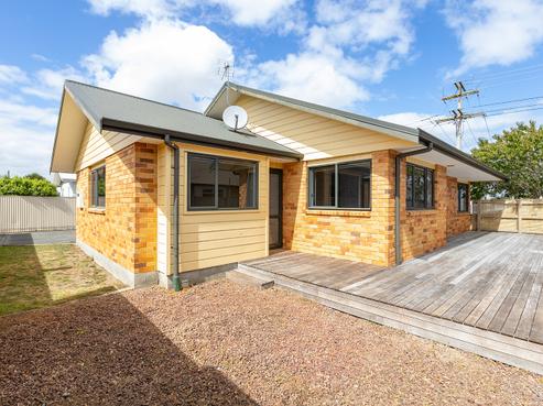 38 Belvedere Road, Carterton