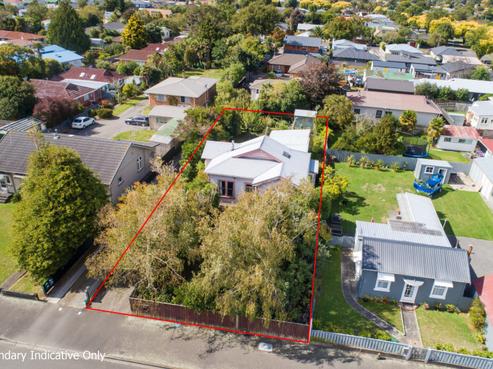 369 Botanical Road, West End