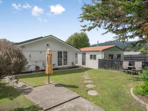 31 Mcgowan Road, Wainuiomata
