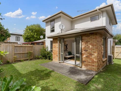 18 Barnea Circle, Glen Eden