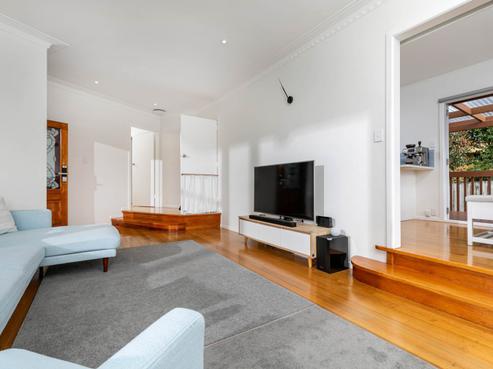 168 Carlisle Road, Northcross