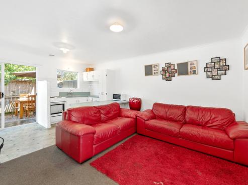 2/15 Meehan Street, Islington