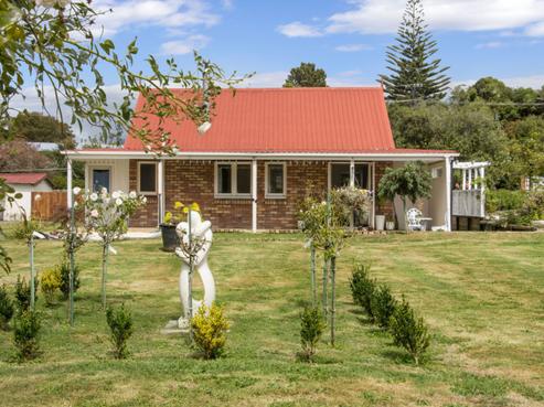 14 Poland Street, Waikino