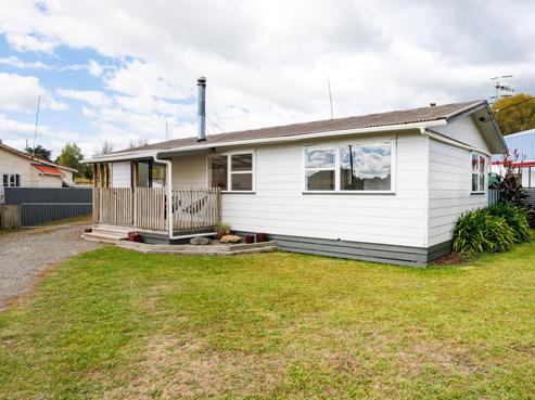 78 Willoughby Street, Halcombe