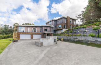 Auckland - Address withheld